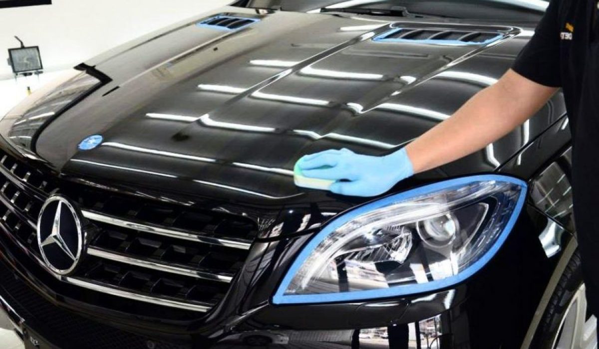 découvrez les avantages de la céramique pour voiture et apprenez comment entretenir efficacement votre protection céramique pour un éclat durable et une meilleure protection.